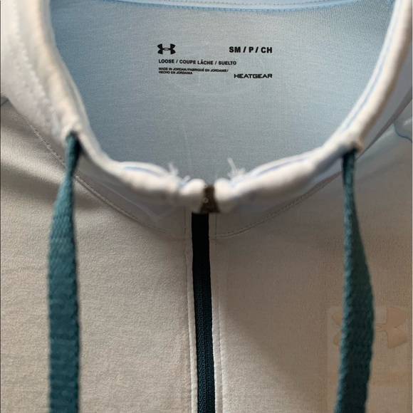 NWT UA Lightweight Jacket - Picture 5 of 6